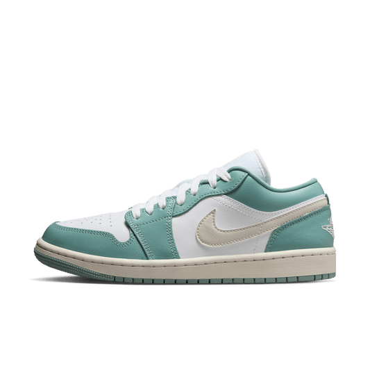 Nike Women's Air Jordan 1 Low DC0774-138