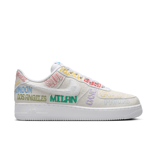 Nike Men's Air Force 1 '07 LV8 II1549-100