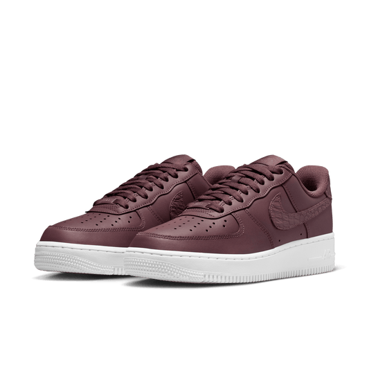 Nike Women's Air Force 1 '07 SE IO4837-500
