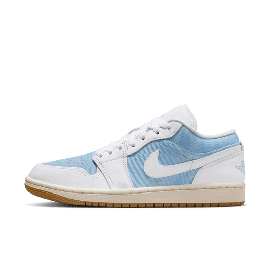 Nike Women's Air Jordan 1 Low SE HQ2004-400