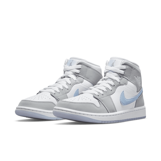 Nike Women's Air Jordan 1 Mid BQ6472-105