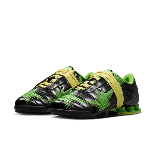 Nike Women's Total 90 Shox Magia IR8176-002