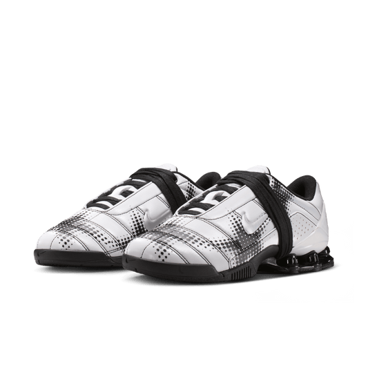 Nike Women's Total 90 Shox Magia IR8176-100