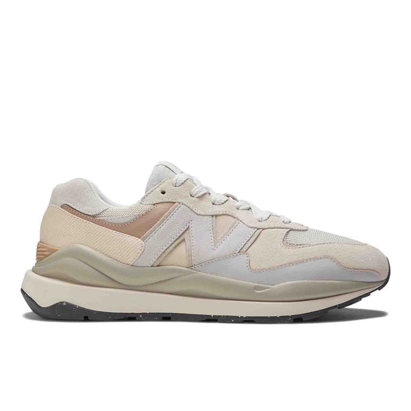 New Balance 5740 Moonbeam